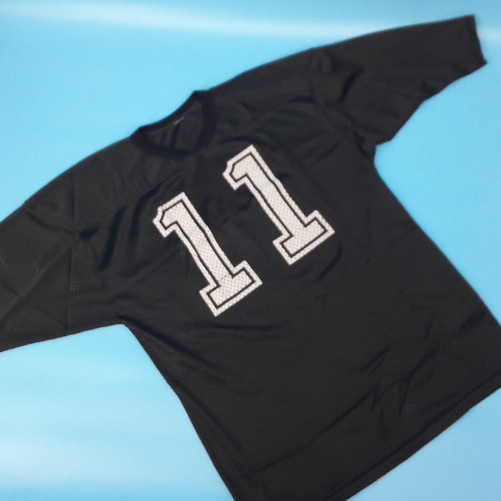 Vintage Men's Black & White  # "11“ Jersey
